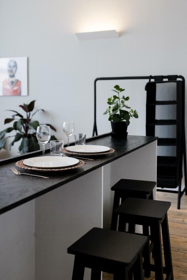 Baixa24 •P2R• Bright Apt In Vibrant Downtown 포르투 외부 사진